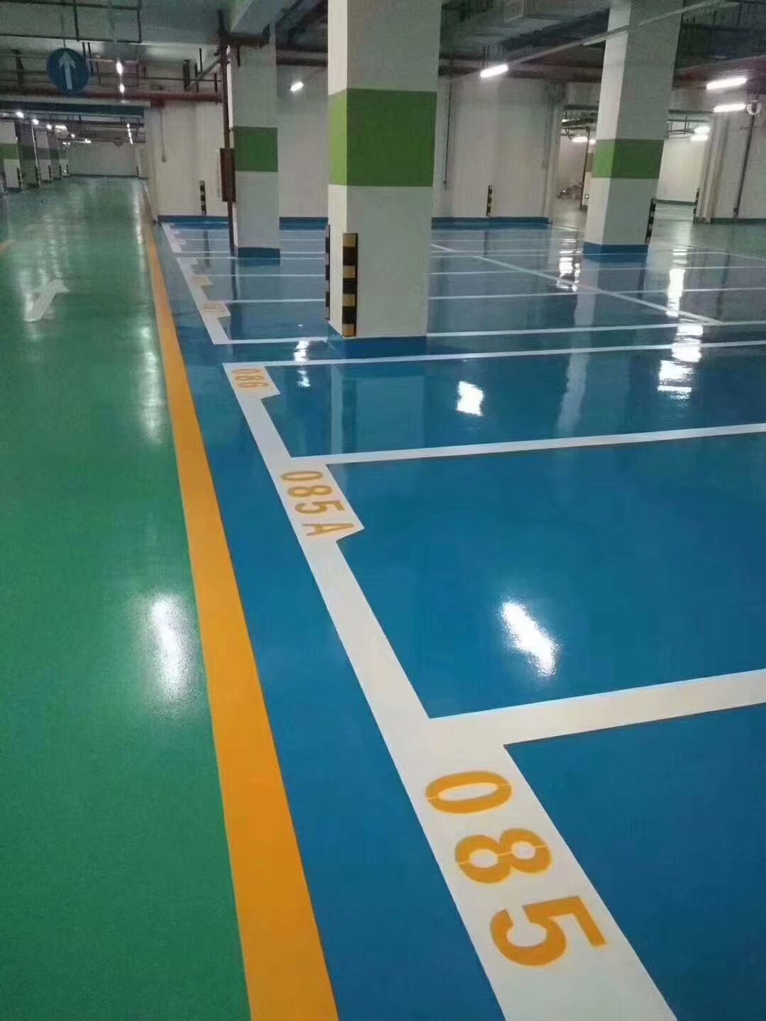 环氧地坪漆的木纹效果设计：经济实用的仿木地板选择